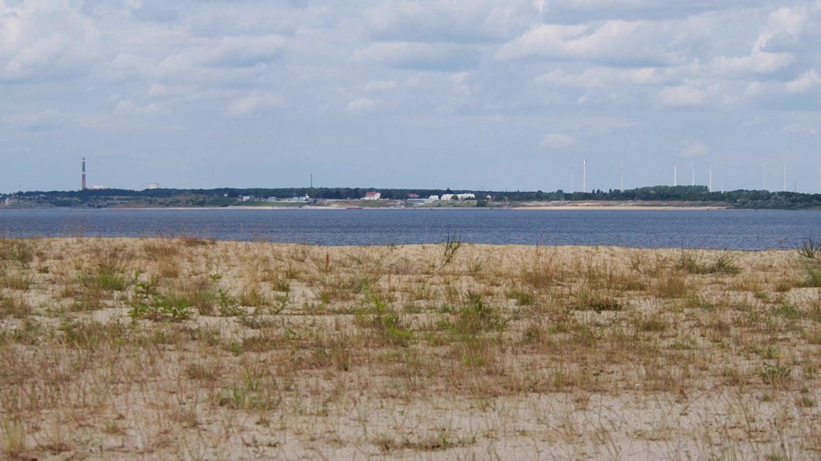 Zurück zur Natur? Einige Tagebaue in der Lausitz wurden in Seen verwandelt. 